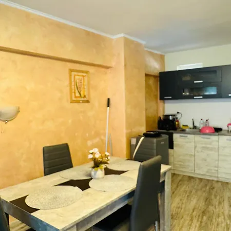 Atos 104 One Bedroom Apartment Slantschew brjag