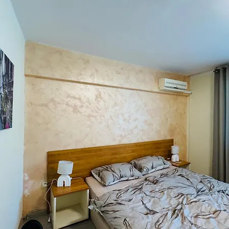 Apartment Atos 104 One Bedroom Slantschew brjag